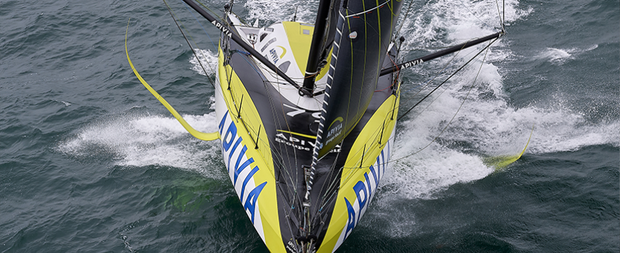 APIVIA, deuxième au point de passage islandais 